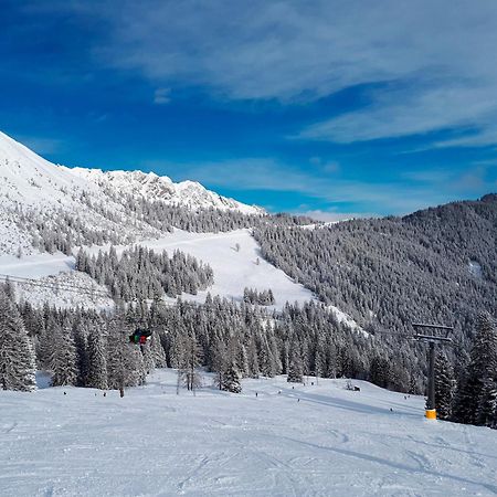 Landal Chalet Matin Bürserberg Екстериор снимка